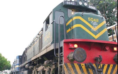 Rail passengers suffer as cooling system collapses