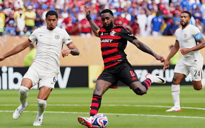 Flamengo rally past Chelsea to secure FIFA Club World Cup knockouts spot